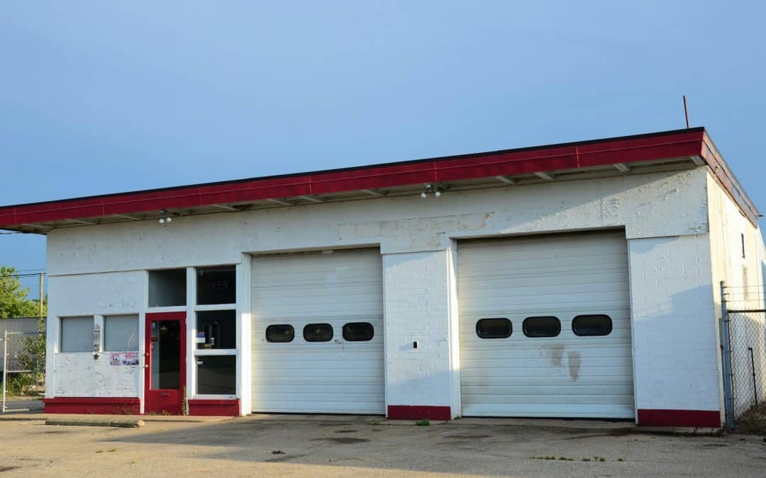 commercial garage